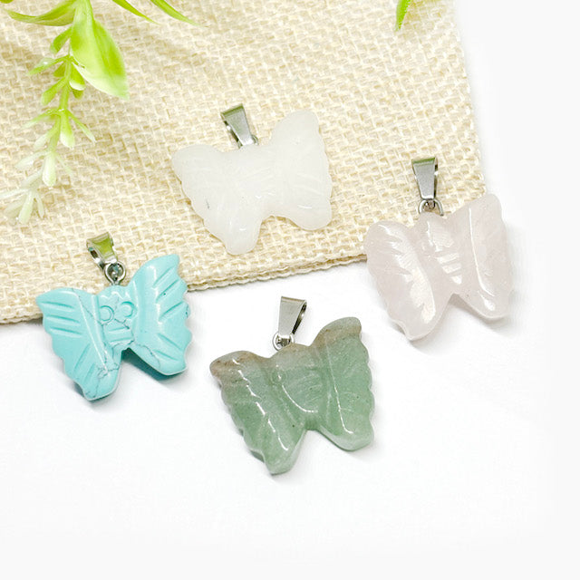 Colgante de piedra Mariposa de 20mm - A Elección