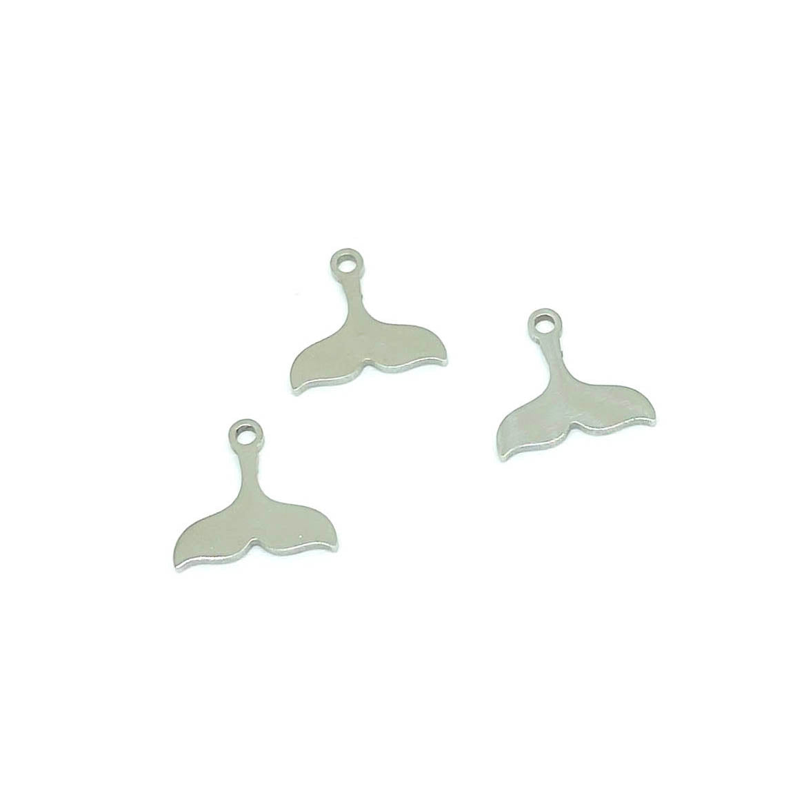 Dije Mini de Acero Quirúrgico - Cola de ballena 8mm - 1und