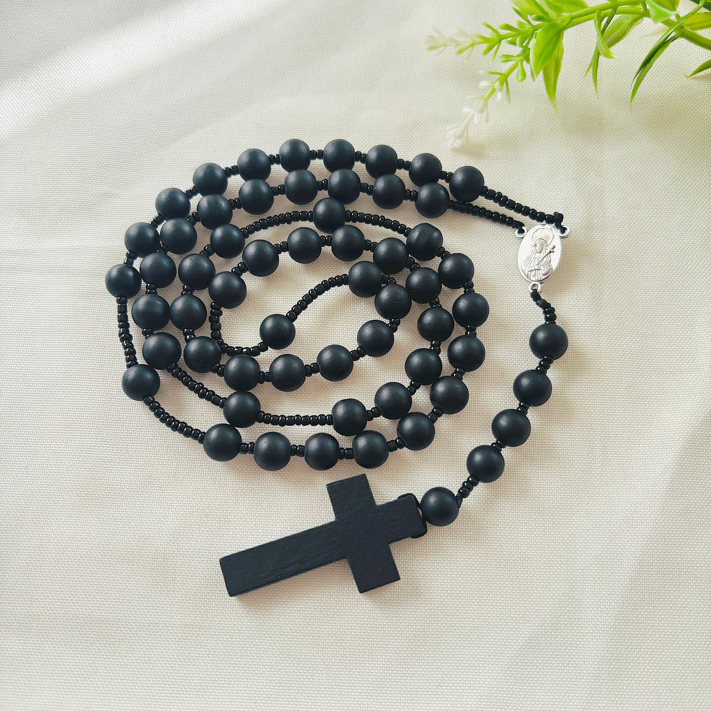Rosario católico negro - 1und