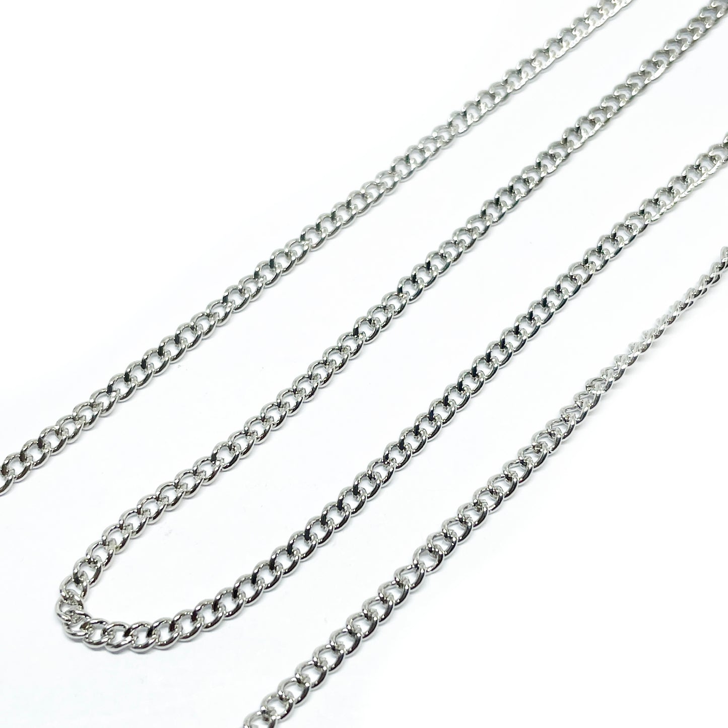 Cadena Niquelada Eslabón Mini 2x2mm | Por Metro