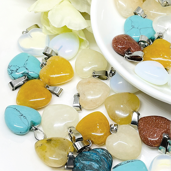 Colgante corazón de Piedra de 15mm - 1und - A Elección