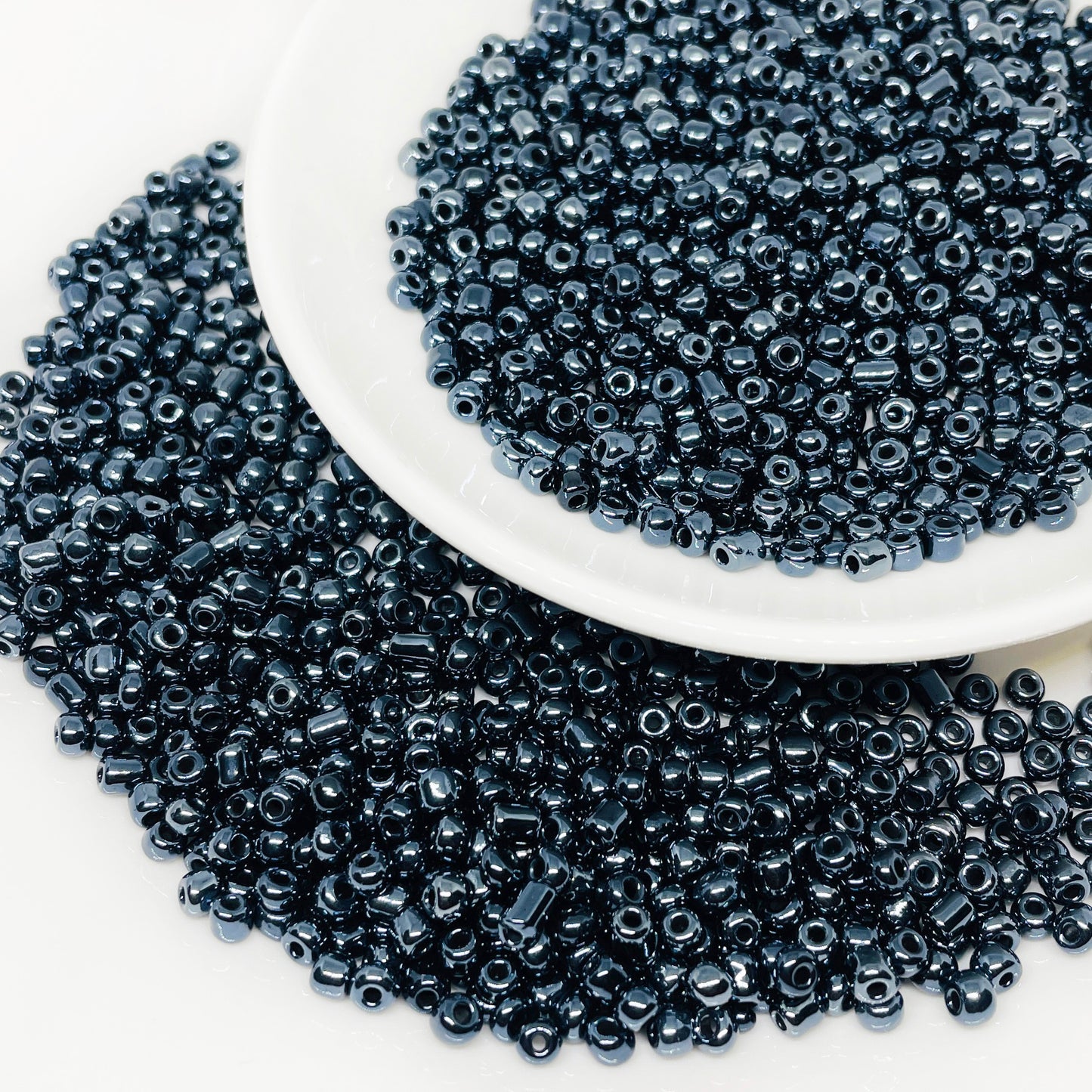 Mostacillón 6/0 - 4mm - 30gr - Grafito Metalizado