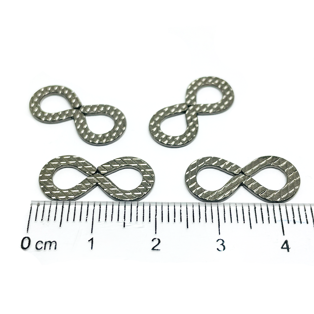 Conector Infinito Negro - 20mm - 4und