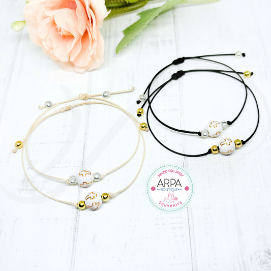 Pulsera ajustable bolita cruz - 10und.