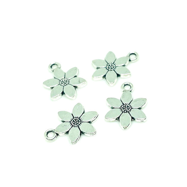 Colgante Flor Plateado - 13mm - 4und